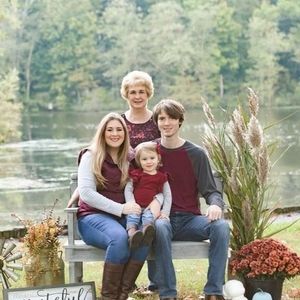 Meet your Posher, Kendra